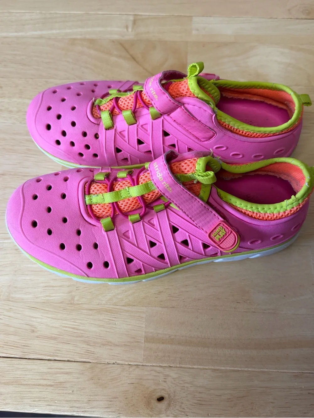 Stride Rite Made2Play Phibian pink water shoes with bright green and orange 3